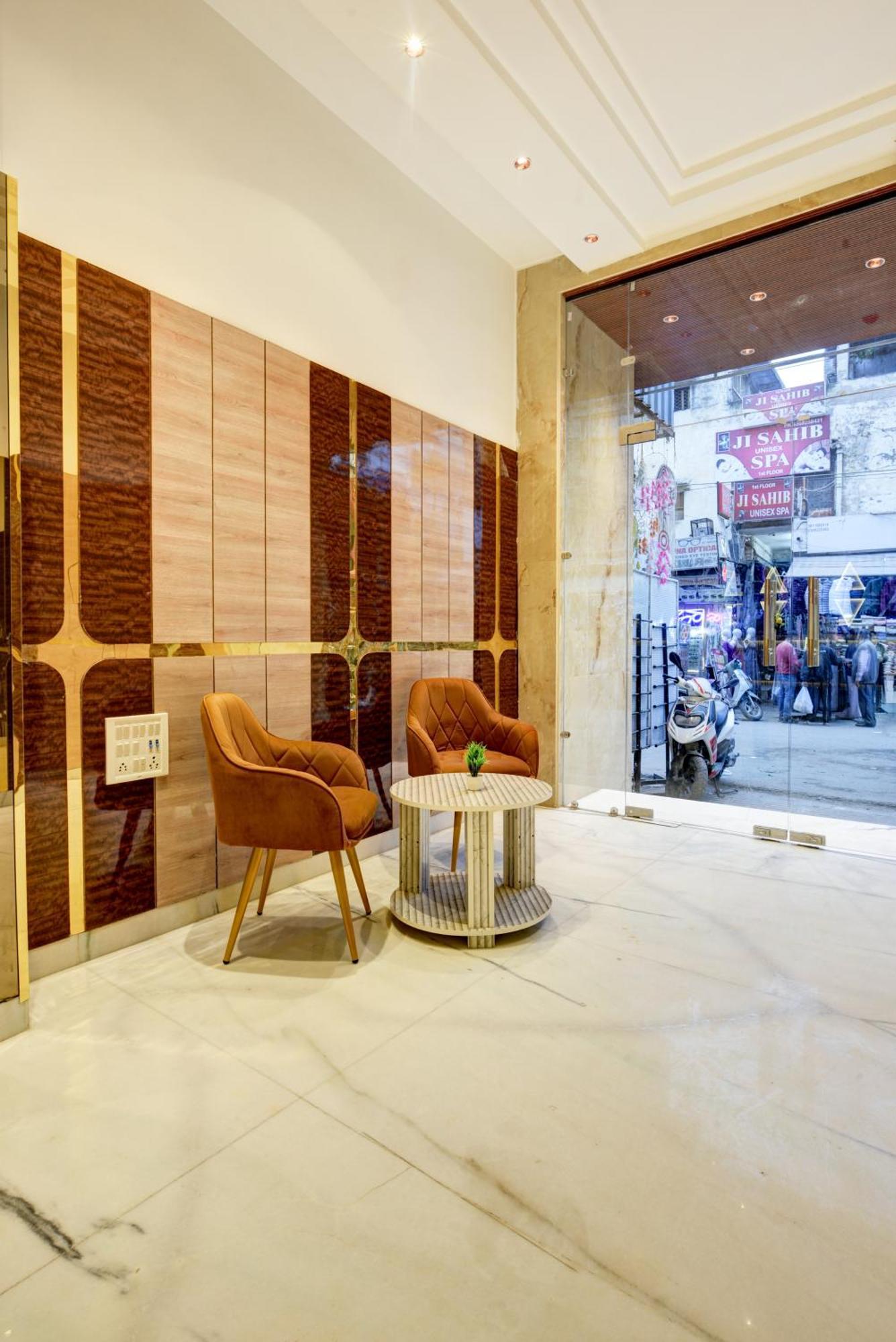 Hotel Guru Preet # Premium Rooms # Family Hotel # New Delhi Railway Station # Customer'S Favourite Hotel # Near To Tourist Places - India Gate, Jama Masjid , Red Fort, Chandni Chawk, Connaught Place, Karol Bagh